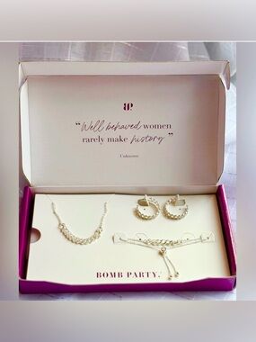 Bomb Party GLAMBOX Silver & CZ Braxeley, Necklace & Earring Set